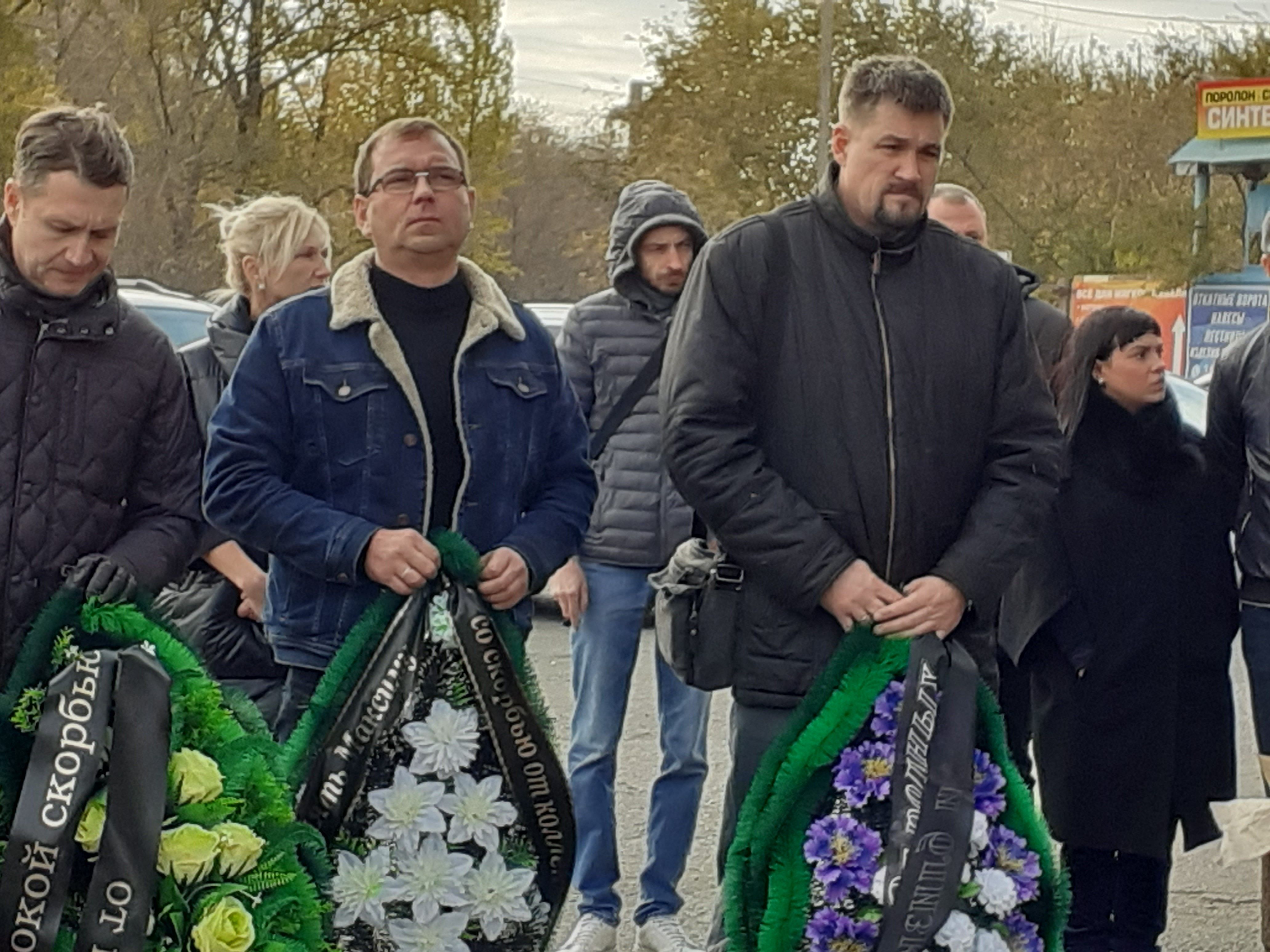 В Омске на Ново-Южном кладбище похоронили известного предпринимателя Дмитрия Шархуна